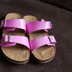 Glittery pink